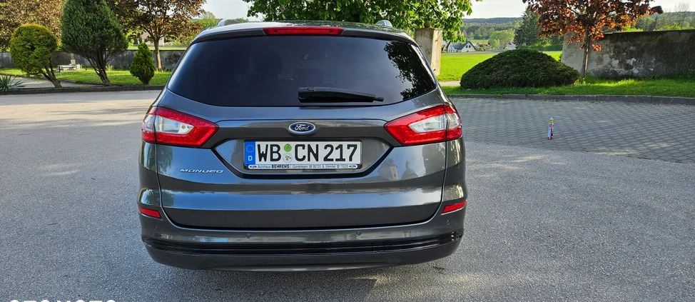 Ford Mondeo cena 47900 przebieg: 203500, rok produkcji 2016 z Chojnów małe 326